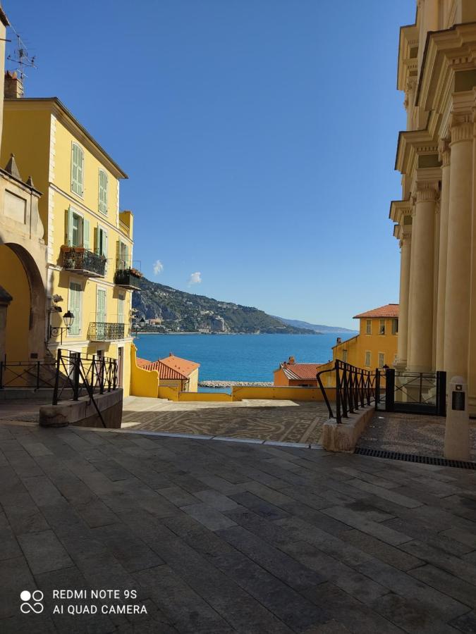 Bilocale Nella Vecchia Citta' Di Mentone Apartment Екстериор снимка